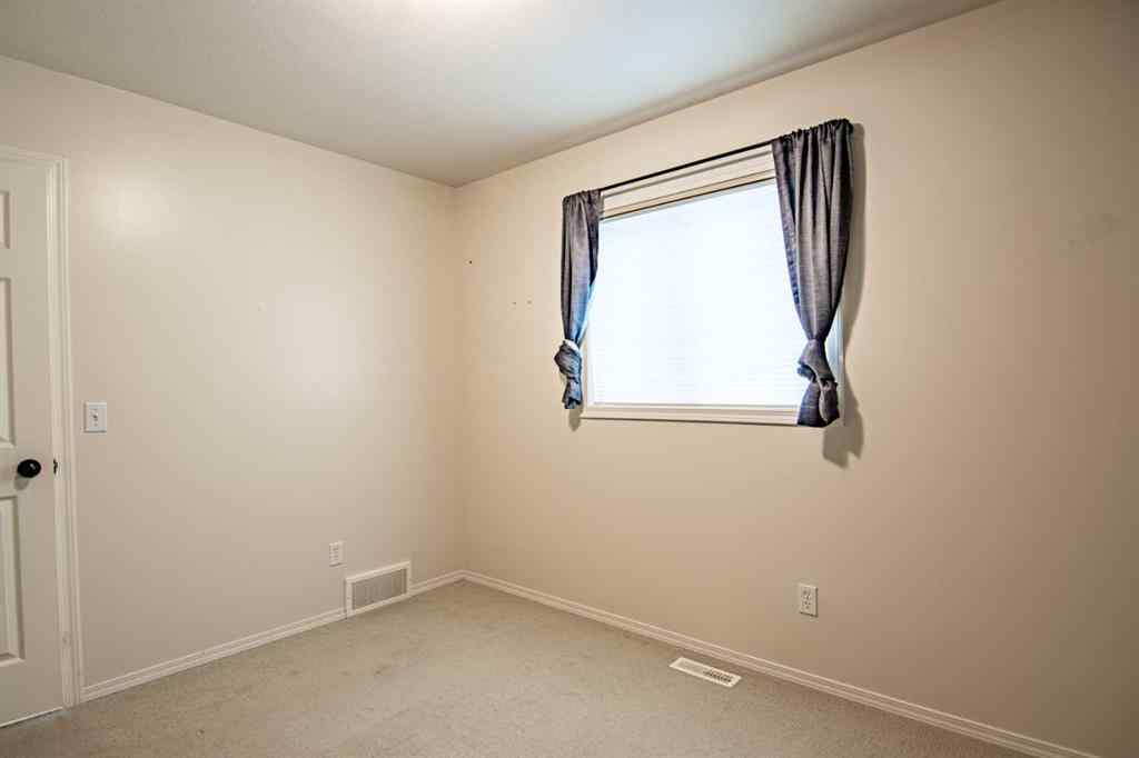 MLS® A2248337 - 61 Mann Drive  in Palisades Penhold, Residential