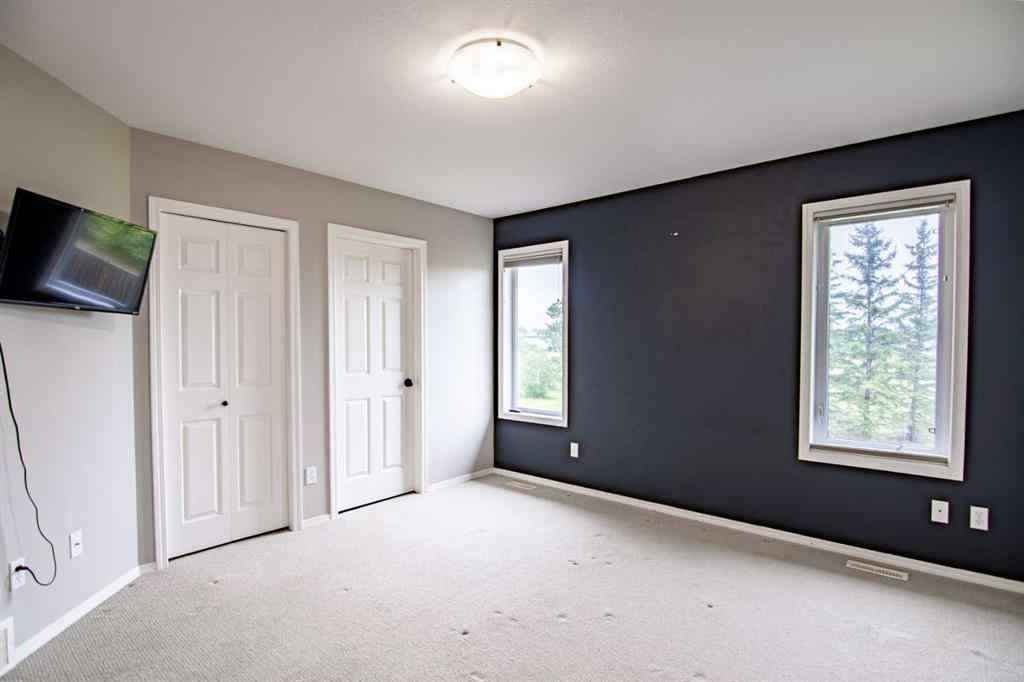 MLS® A2248337 - 61 Mann Drive  in Palisades Penhold, Residential