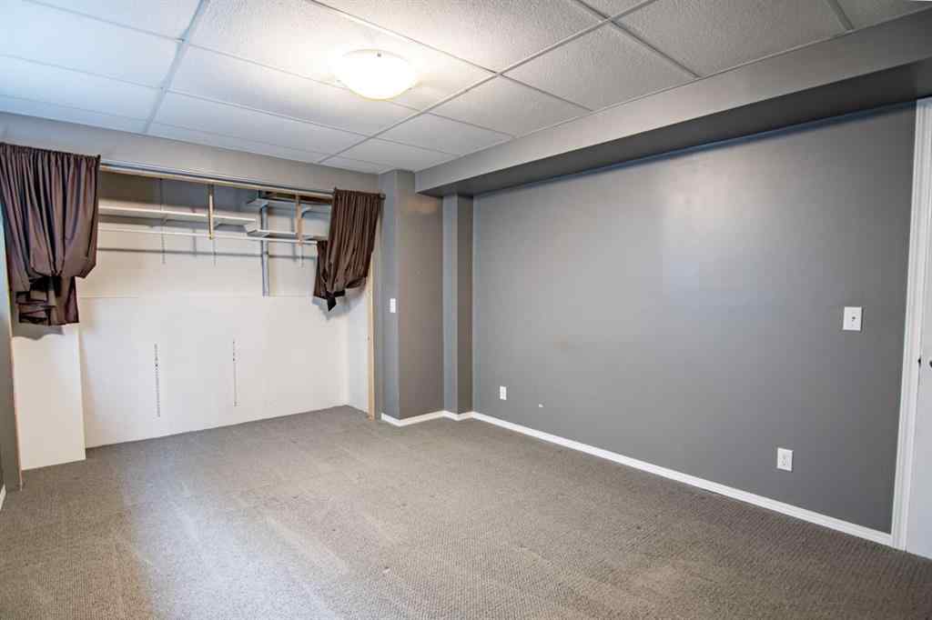 MLS® A2248337 - 61 Mann Drive  in Palisades Penhold, Residential