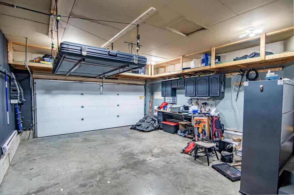 MLS® A2248337 - 61 Mann Drive  in Palisades Penhold, Residential