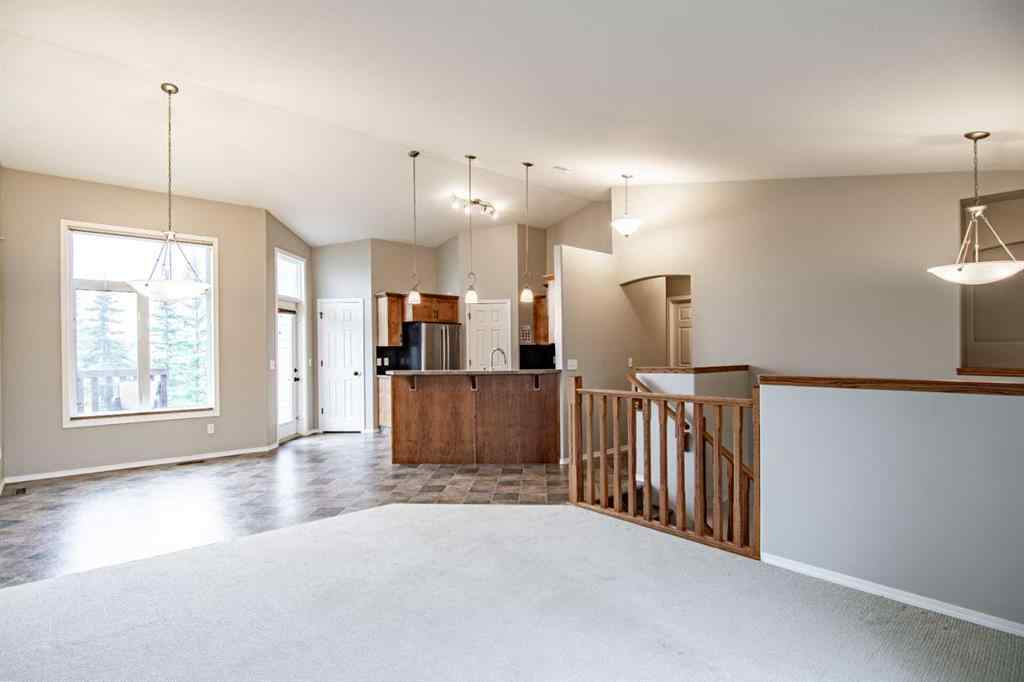 MLS® A2248337 - 61 Mann Drive  in Palisades Penhold, Residential