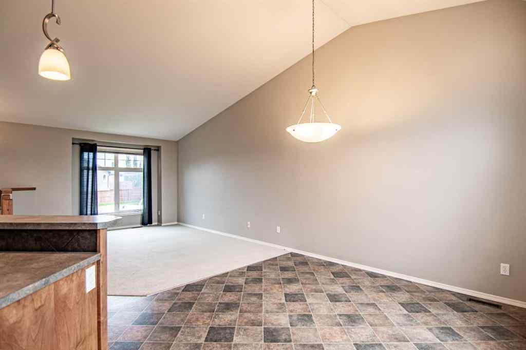 MLS® A2248337 - 61 Mann Drive  in Palisades Penhold, Residential
