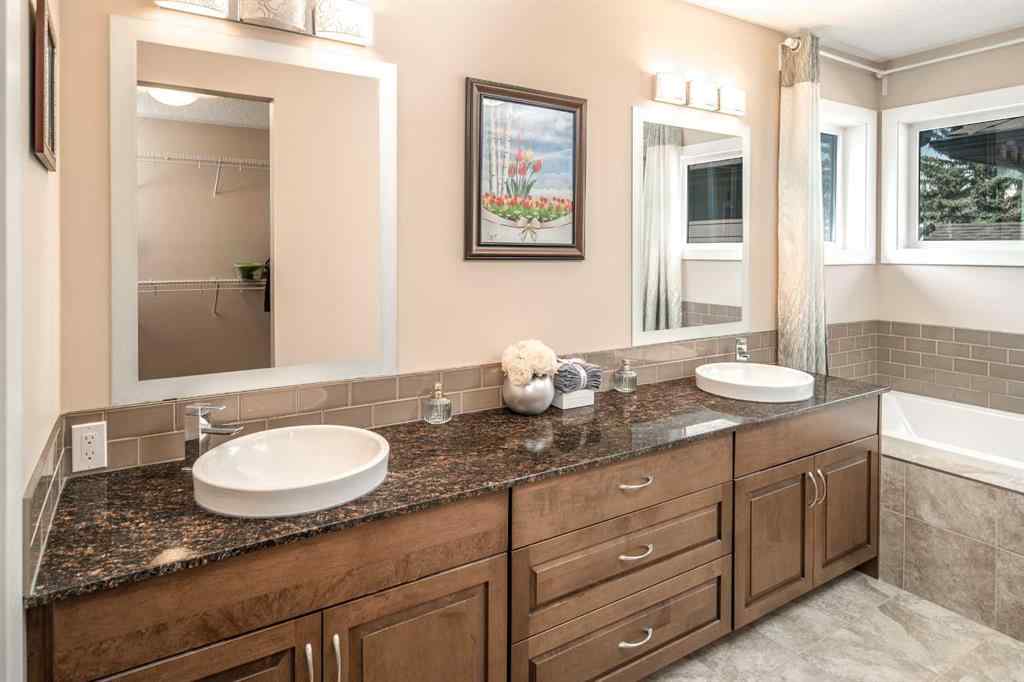 MLS® A2248340 - 767 Shawnee Drive SW in Shawnee Slopes Calgary, Residential