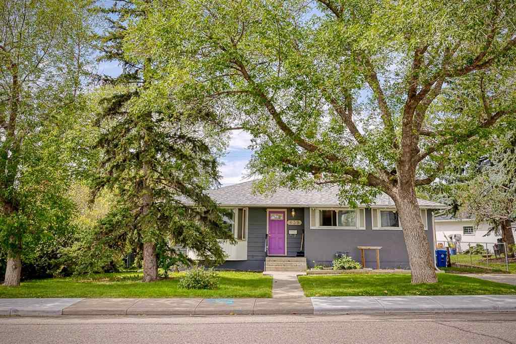 MLS® A2248342 - 639 Thornhill Drive NW in Thorncliffe Calgary, Residential
