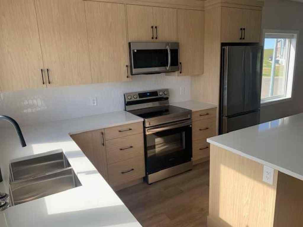 MLS® A2248344 - Unit #A 3901 Sundance Drive  in NONE Coalhurst, Rental