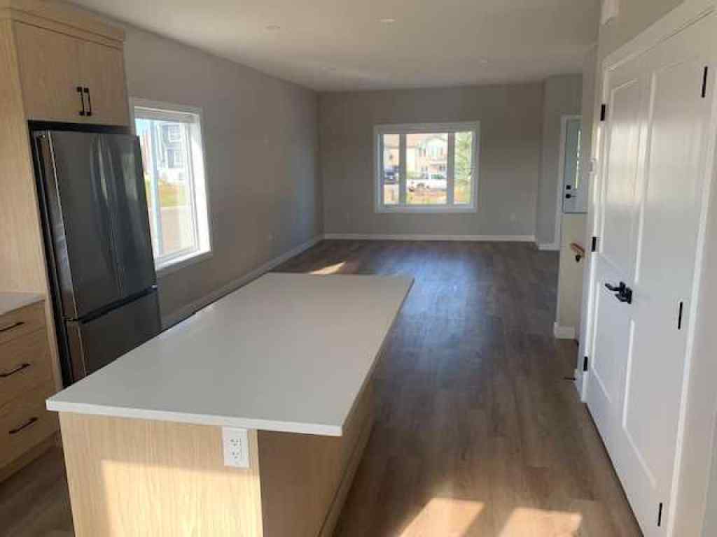 MLS® A2248344 - Unit #A 3901 Sundance Drive  in NONE Coalhurst, Rental