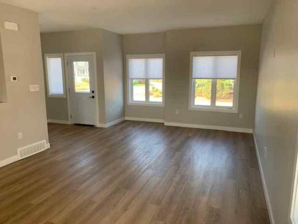 MLS® A2248345 - Unit #B 3901 Sundance Drive  in NONE Coalhurst, Rental