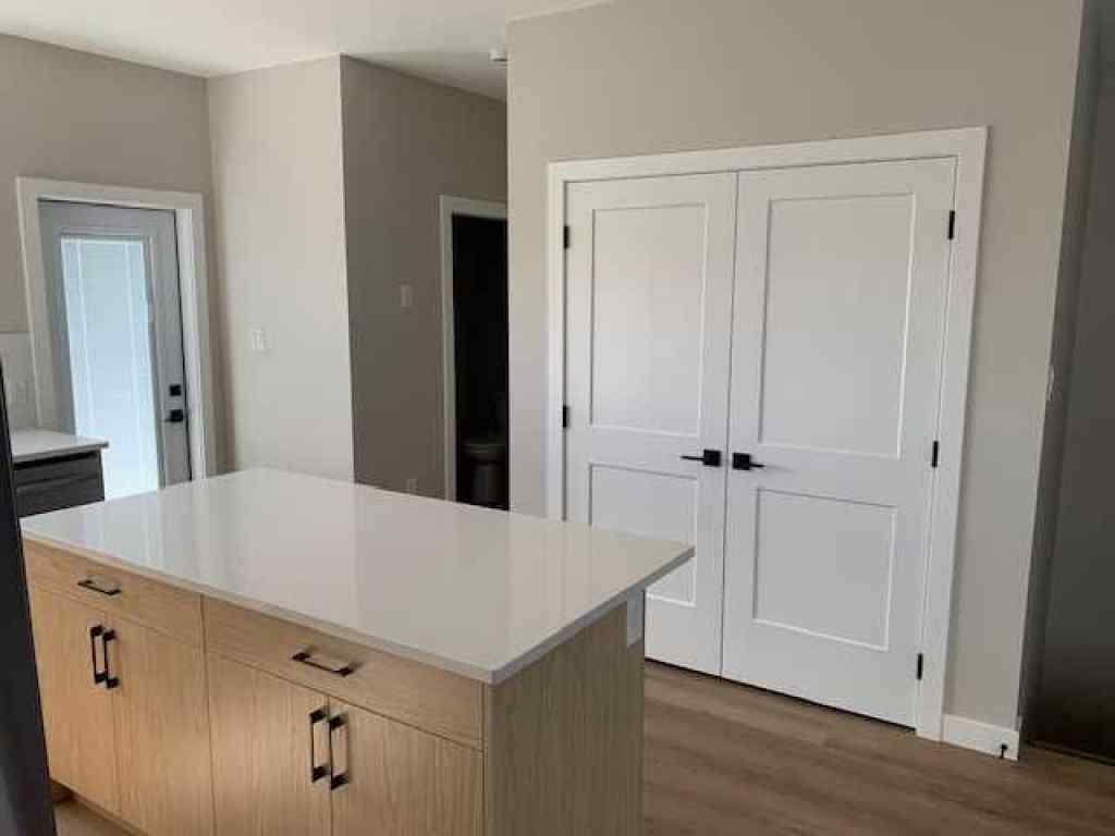 MLS® A2248345 - Unit #B 3901 Sundance Drive  in NONE Coalhurst, Rental