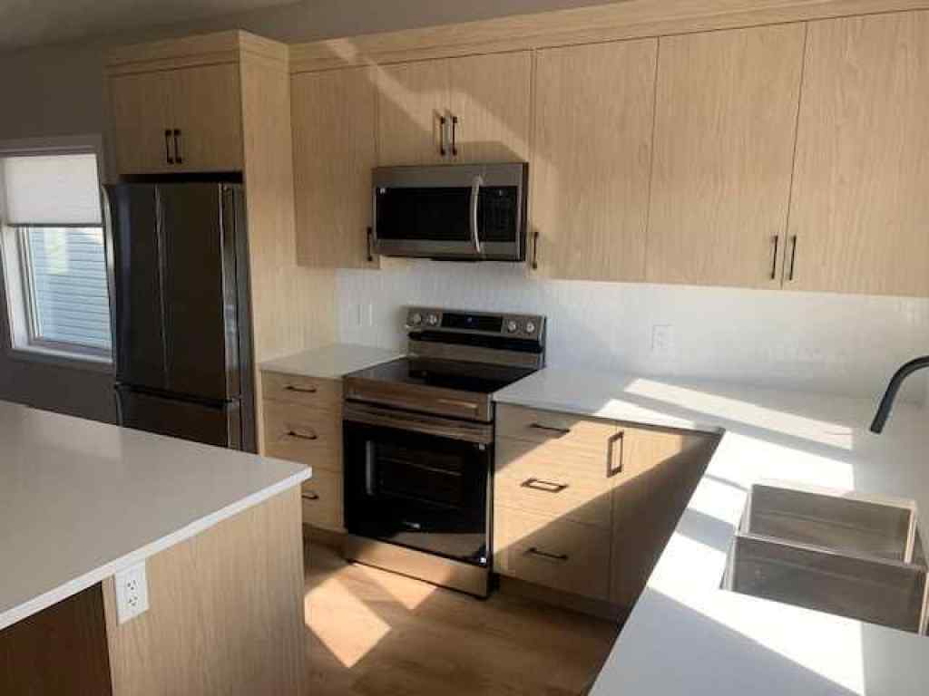 MLS® A2248345 - Unit #B 3901 Sundance Drive  in NONE Coalhurst, Rental
