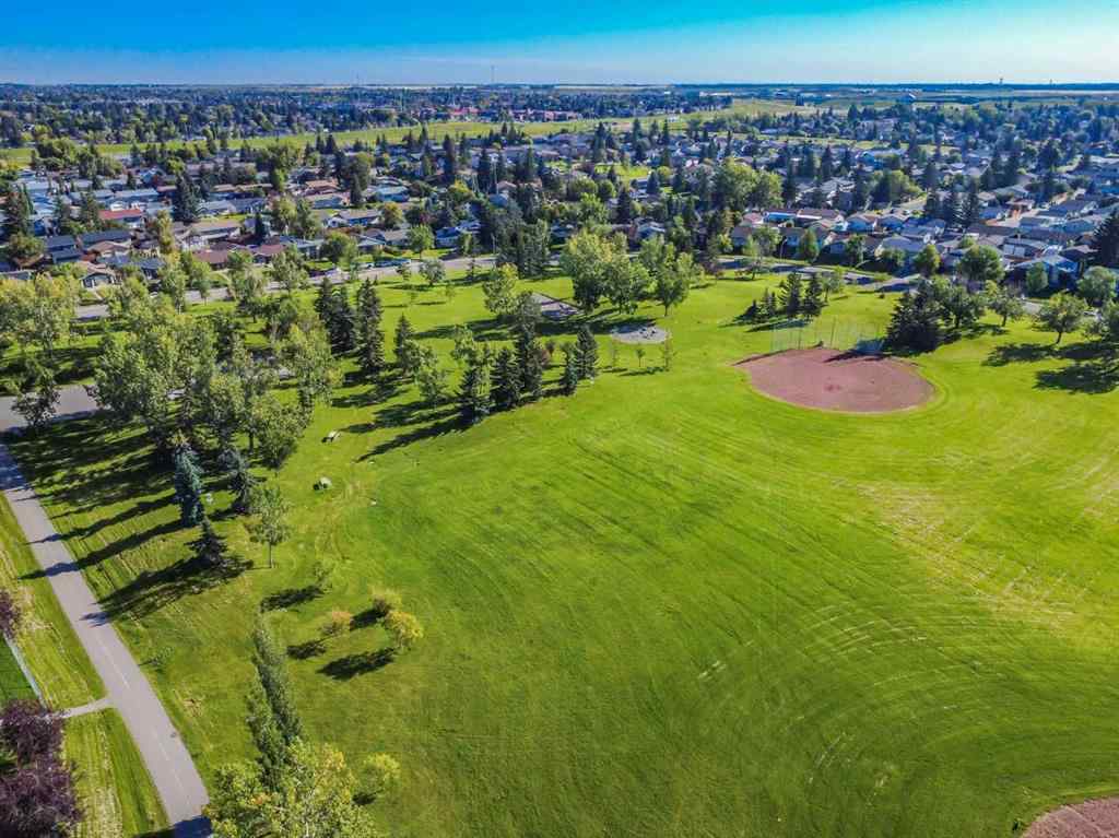 MLS® A2248347 - 57 Georgian Villas NE in Marlborough Park Calgary, Residential