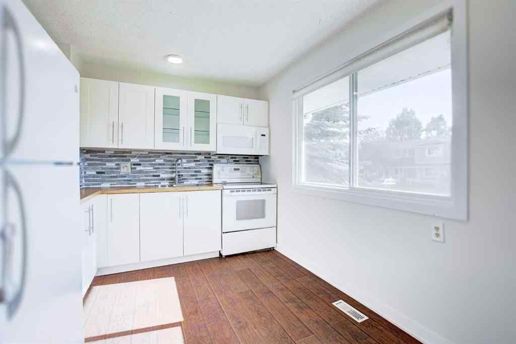 MLS® A2248347 - 57 Georgian Villas NE in Marlborough Park Calgary, Residential