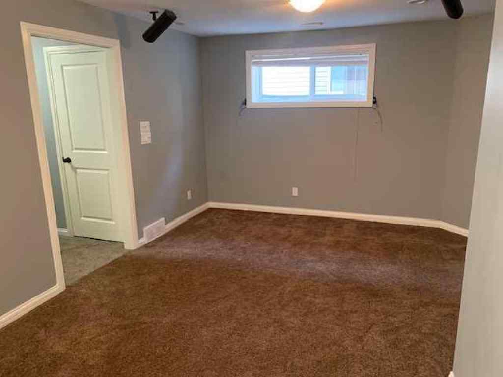 MLS® A2248348 - 512 Silkstone Crescent W in Copperwood Lethbridge, Rental