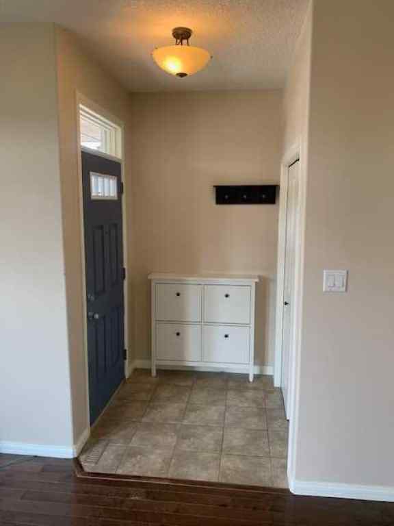 MLS® A2248348 - 512 Silkstone Crescent W in Copperwood Lethbridge, Rental