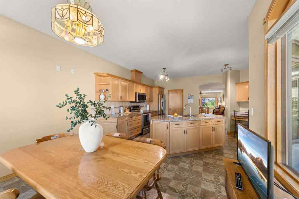 MLS® A2248351 - 68 Westpoint Drive  in NONE Didsbury, Residential