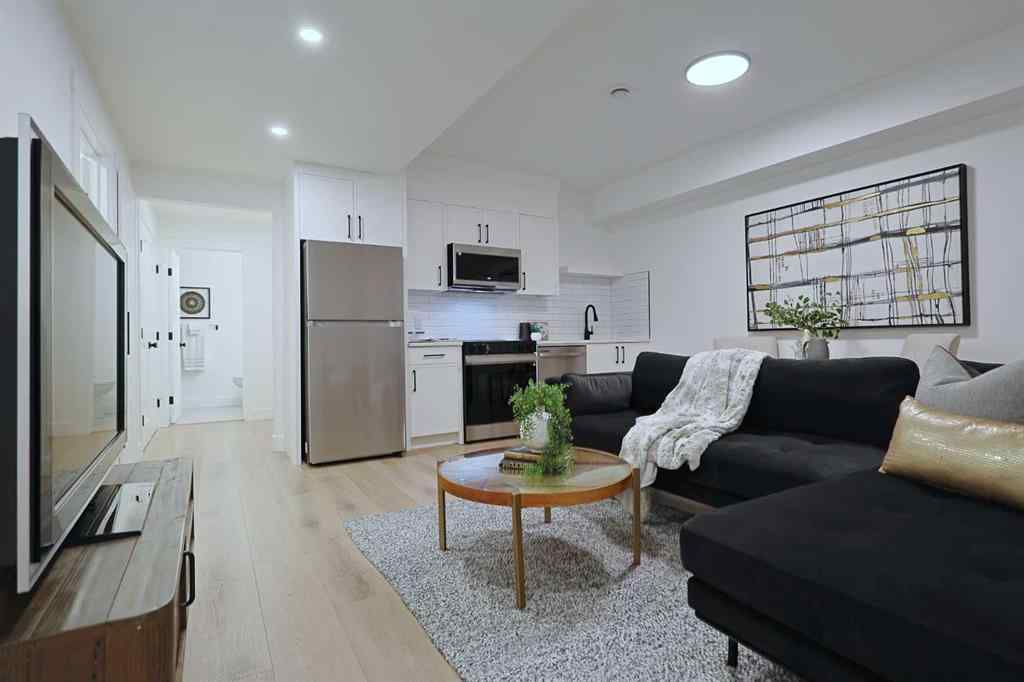 MLS® A2248361 - 517 34A Street NW in Parkdale Calgary, Residential