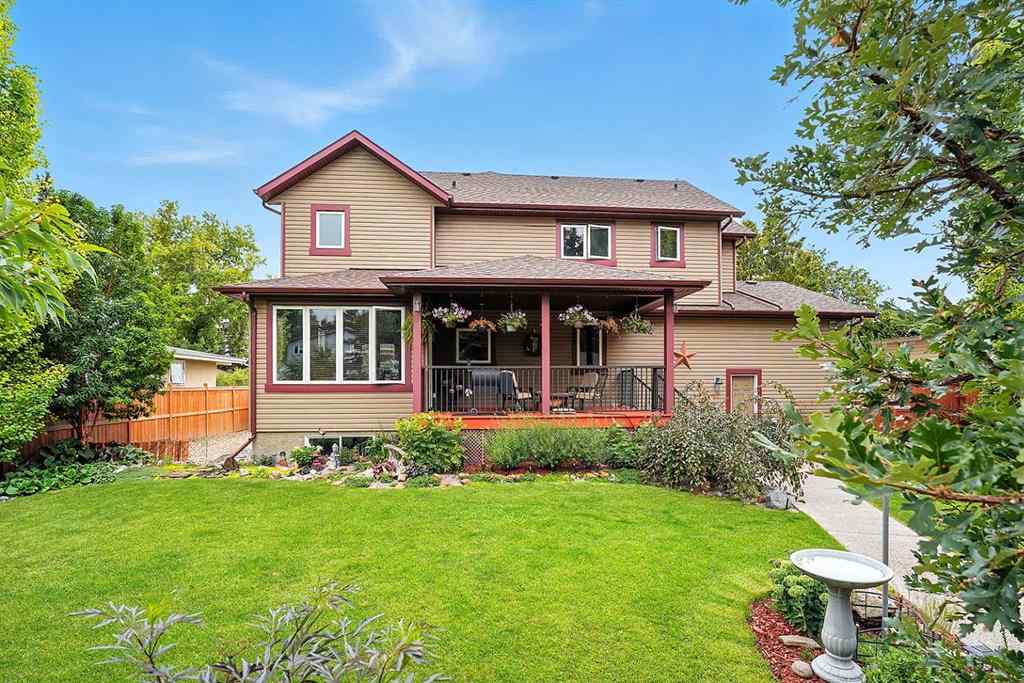 MLS® A2248365 - 3715 44A Avenue  in Mountview Red Deer, Residential