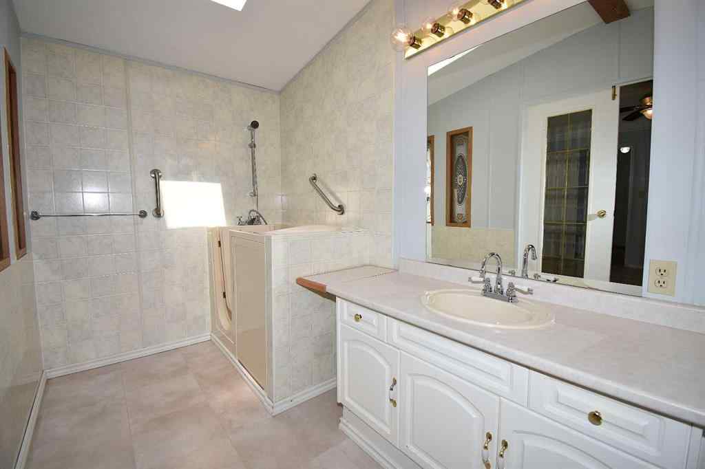 MLS® A2248369 - 238 Skogg Avenue  in Hardisty Hinton, Residential