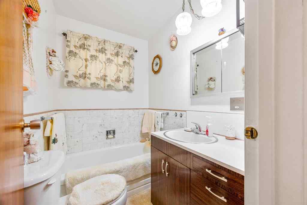 MLS® A2248376 - 5613 50 Avenue  in North Lloydminster Lloydminster, Residential