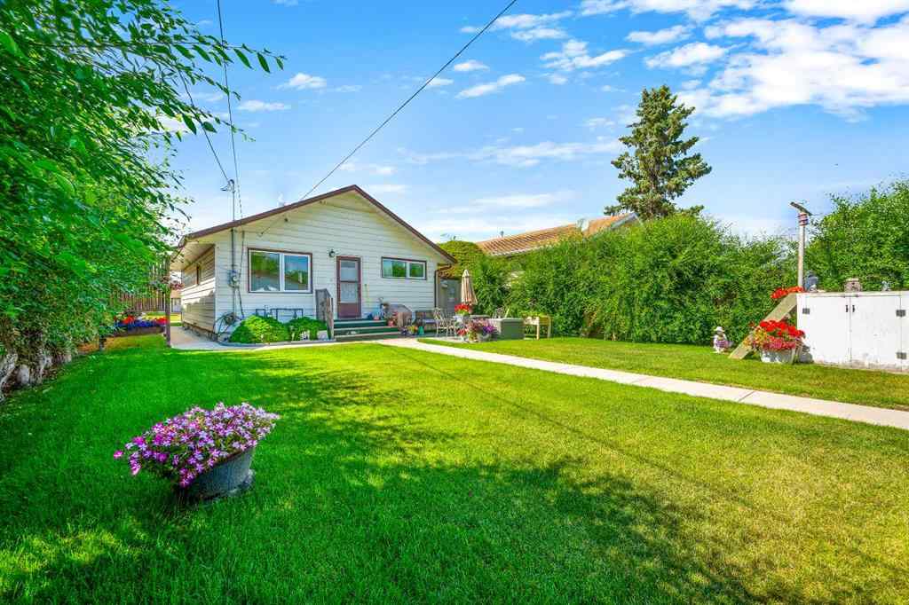 MLS® A2248376 - 5613 50 Avenue  in North Lloydminster Lloydminster, Residential