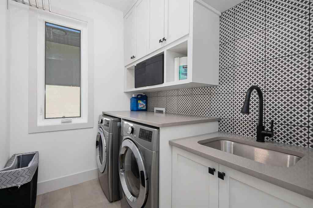 MLS® A2248382 - 2126B 52 Avenue SW in North Glenmore Park Calgary, Residential