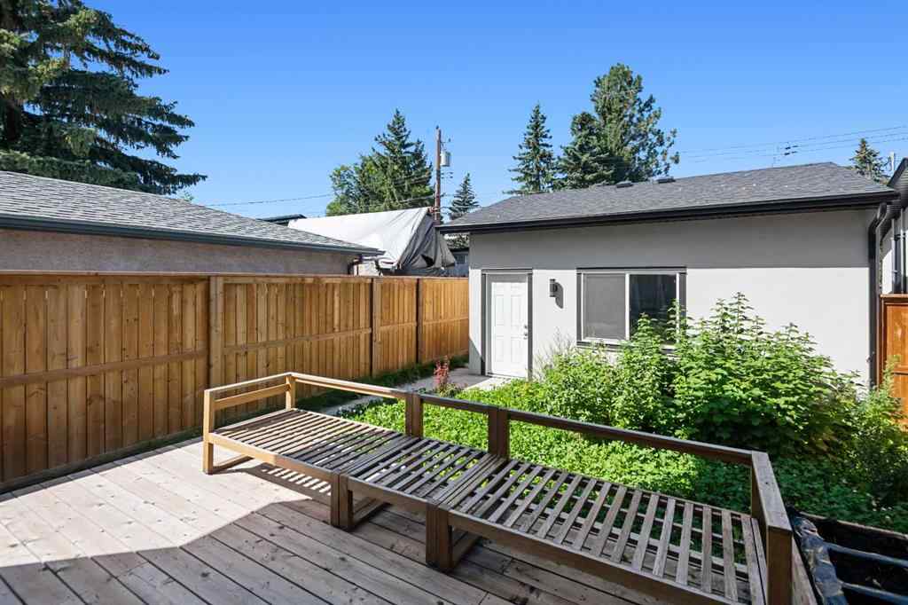 MLS® A2248382 - 2126B 52 Avenue SW in North Glenmore Park Calgary, Residential