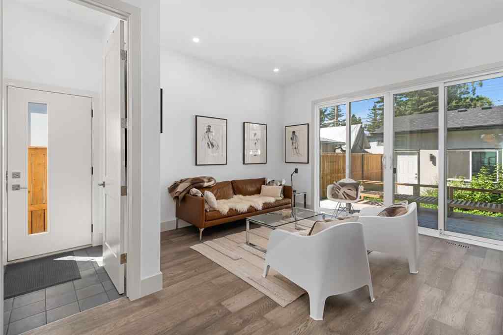 MLS® A2248382 - 2126B 52 Avenue SW in North Glenmore Park Calgary, Residential
