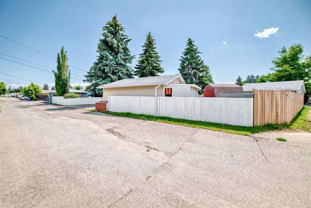 MLS® A2248385 - 5036 Marshall Road NE in Marlborough Calgary, Residential