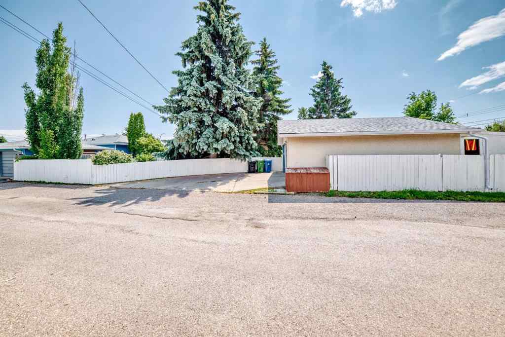 MLS® A2248385 - 5036 Marshall Road NE in Marlborough Calgary, Residential