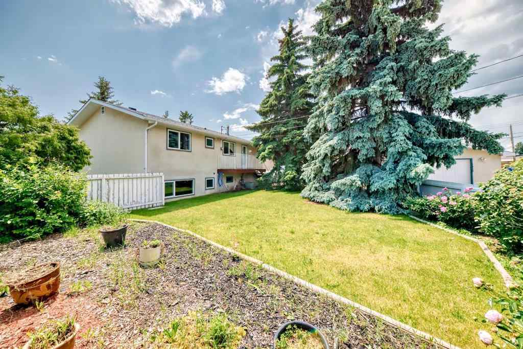 MLS® A2248385 - 5036 Marshall Road NE in Marlborough Calgary, Residential