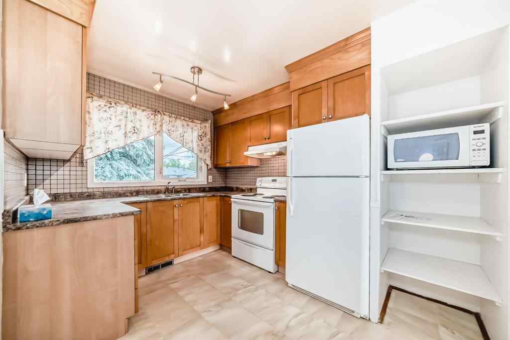 MLS® A2248385 - 5036 Marshall Road NE in Marlborough Calgary, Residential