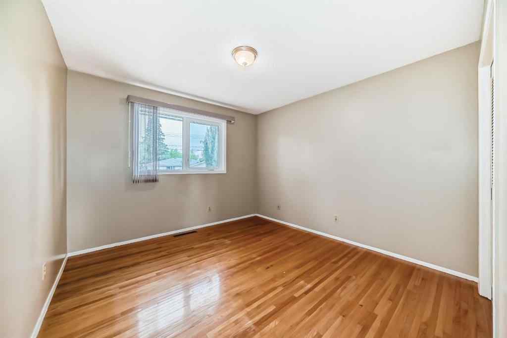 MLS® A2248385 - 5036 Marshall Road NE in Marlborough Calgary, Residential
