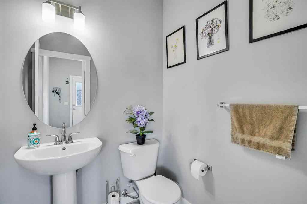 MLS® A2248391 - 1370 Legacy Circle SE in Legacy Calgary, Residential