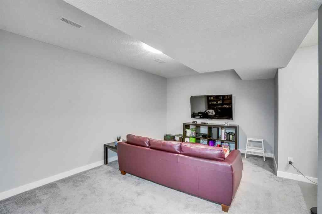 MLS® A2248391 - 1370 Legacy Circle SE in Legacy Calgary, Residential