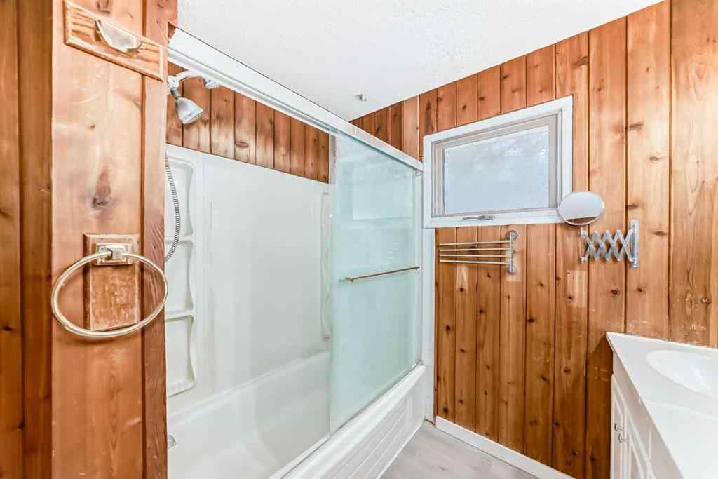 MLS® A2248398 - Unit #5 5400 dalhousie Drive NW in Dalhousie Calgary, Residential