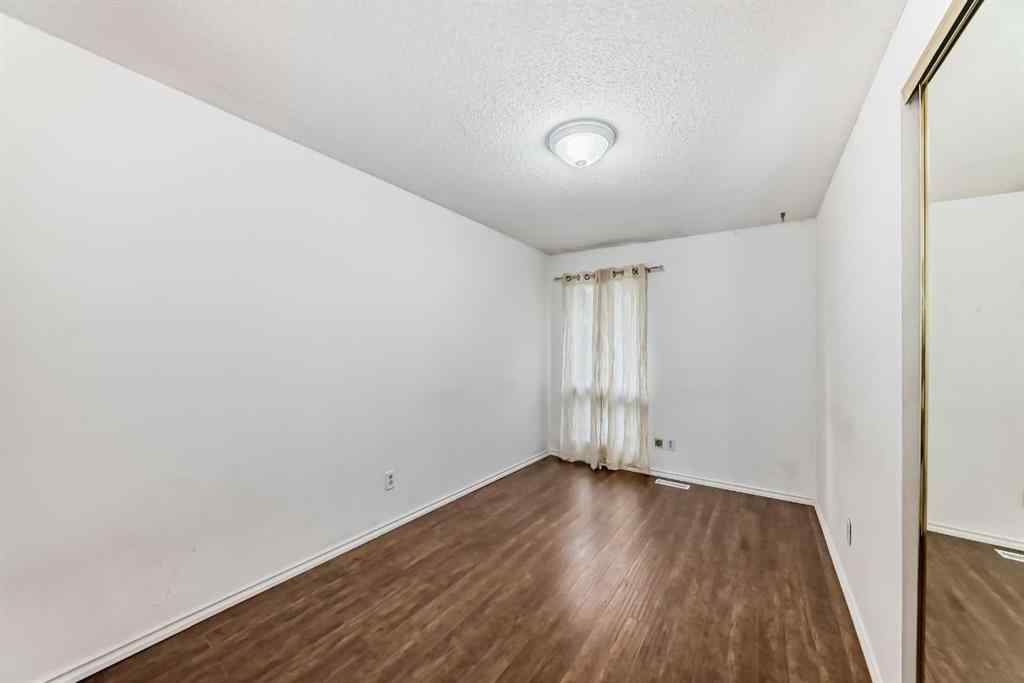 MLS® A2248398 - Unit #5 5400 dalhousie Drive NW in Dalhousie Calgary, Residential