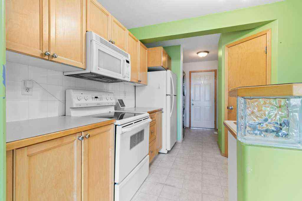 MLS® A2248399 - 24 Amlee Close  in Aspen Ridge Red Deer, Residential