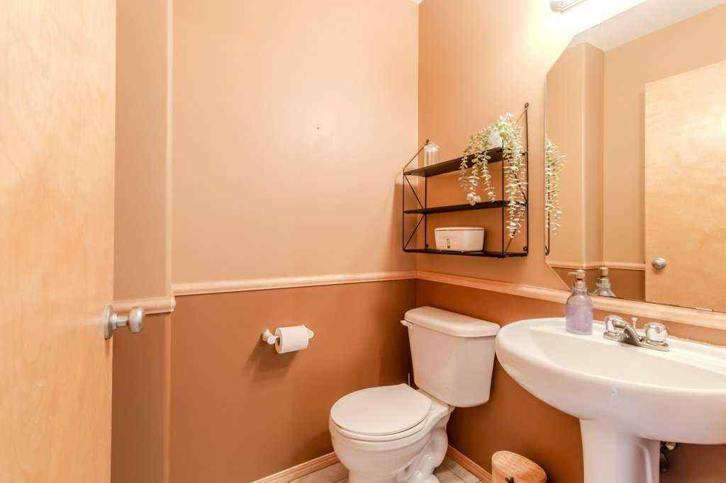 MLS® A2248399 - 24 Amlee Close  in Aspen Ridge Red Deer, Residential