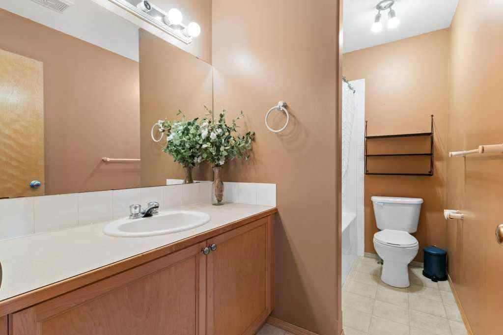 MLS® A2248399 - 24 Amlee Close  in Aspen Ridge Red Deer, Residential
