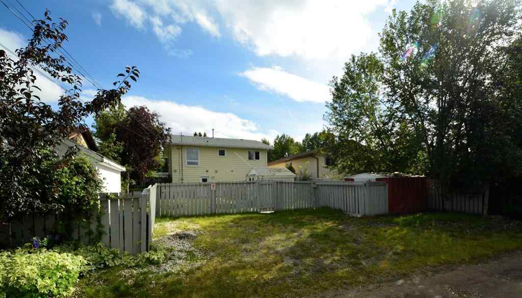 MLS® A2248401 - 6908 5 Avenue  in Edson Edson, Residential