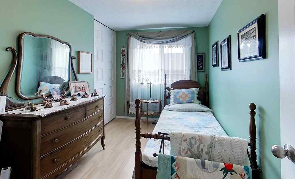MLS® A2248401 - 6908 5 Avenue  in Edson Edson, Residential