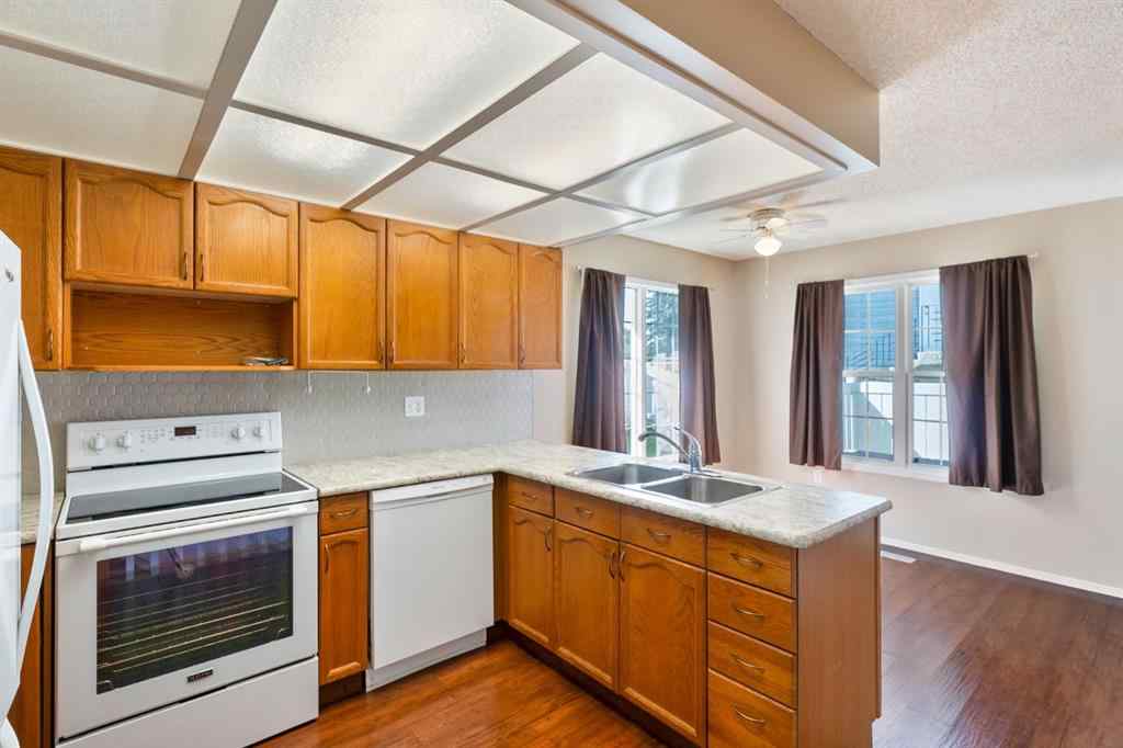 MLS® A2248404 - 1912 16 Street  in NONE Didsbury, Residential