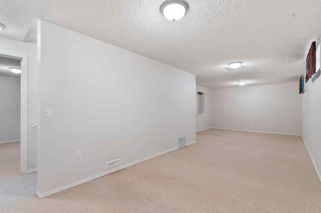 MLS® A2248404 - 1912 16 Street  in NONE Didsbury, Residential