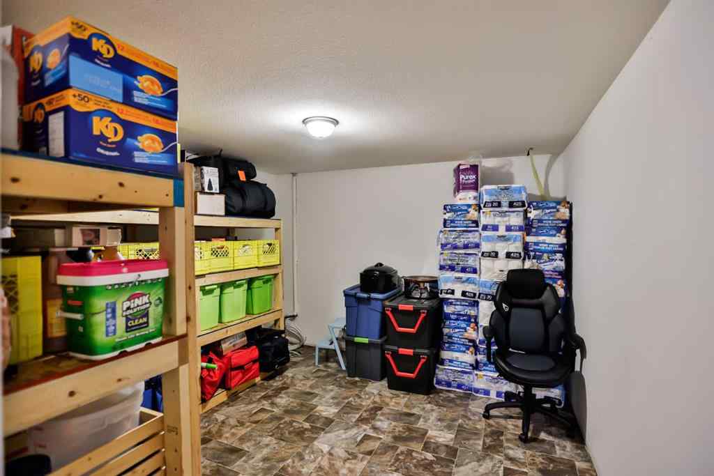MLS® A2248406 - 35 Church Avenue  in NONE Raymond, Residential
