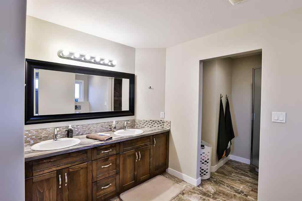 MLS® A2248406 - 35 Church Avenue  in NONE Raymond, Residential