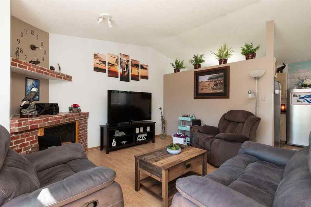 MLS® A2248409 - 1802 13 Street N in St Edwards Lethbridge, Residential