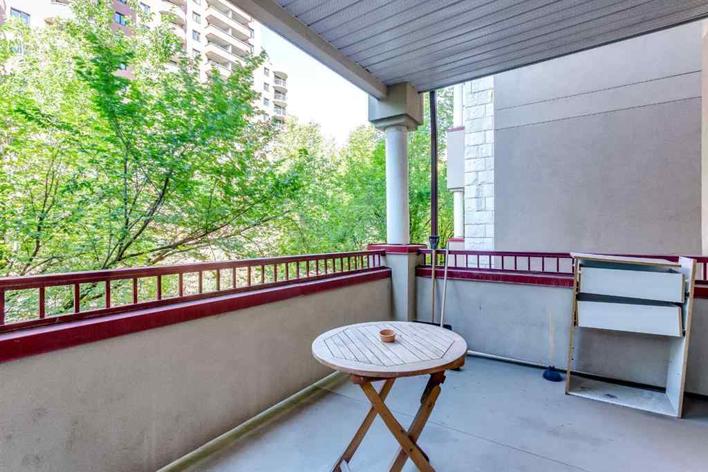 MLS® A2248411 - Unit #306 777 3 Avenue SW in Downtown Commercial Core Calgary, Residential