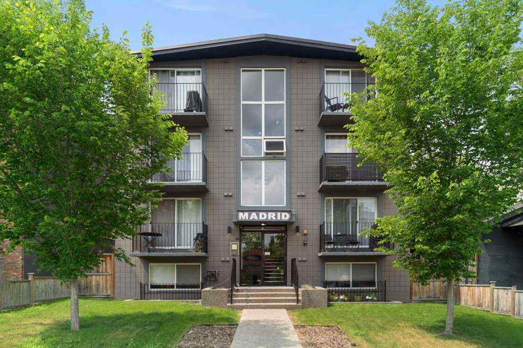 MLS® A2248412 - Unit #204 1815 16 Street SW in Bankview Calgary, Residential