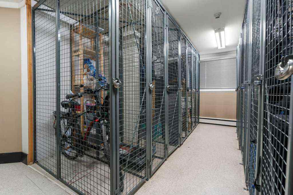 MLS® A2248412 - Unit #204 1815 16 Street SW in Bankview Calgary, Residential
