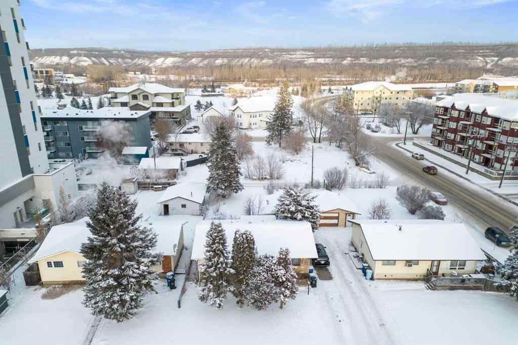 MLS® A2248413 - 10102, 10104, 10106 Manning Avenue  in Downtown Fort McMurray, Commercial