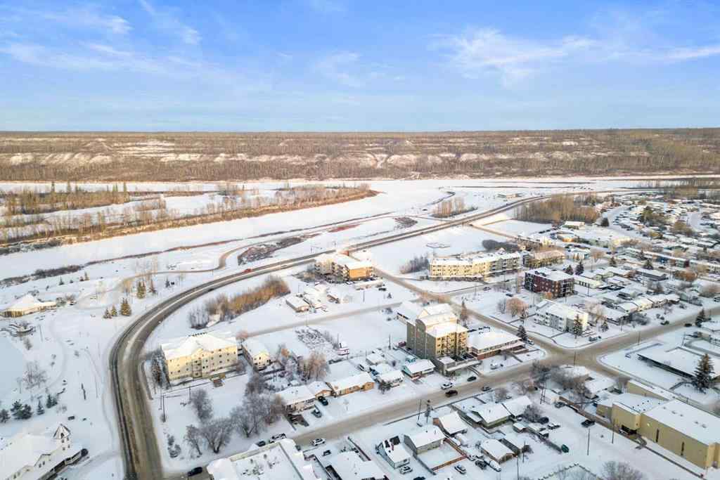 MLS® A2248413 - 10102, 10104, 10106 Manning Avenue  in Downtown Fort McMurray, Commercial